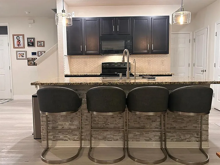 32804 Brooks Hawk Ln — Photo 12