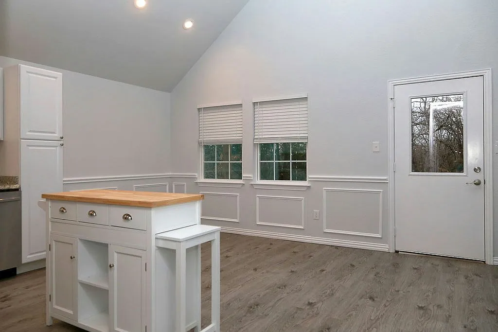 7311 Farm To Market Rd — Photo 4