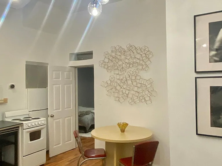 Florida Ave NW — Photo 8