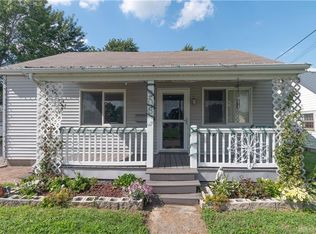 208 W College St, Jackson Center, OH 45334