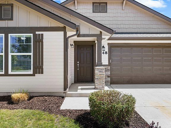 3rd image of 7648 E Stark Dr