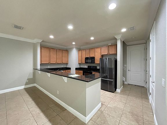 5th image of 8422 Kelsall Dr