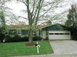 207 W Ridge Springs Ln, Ellettsville, IN 47429