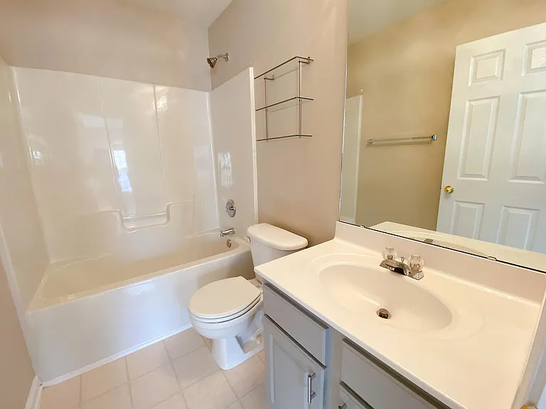 7006 Valerie Anne Dr — Photo 36