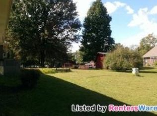 946 Fairlane Dr, Lewisburg, TN 37091