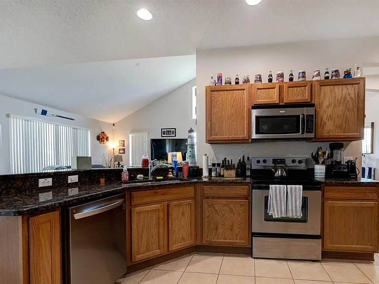 3161 Poppy Hill Rd — Photo 15