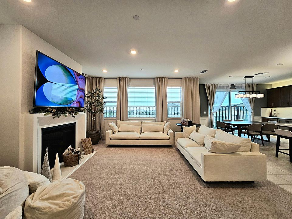 1st image of 3474 Sassafras Way