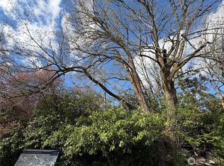 5722 35th Avenue S, Seattle, WA 98118