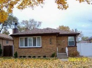 3243 Dora St, Franklin Park, IL