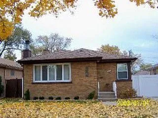 3243 Dora St photo 1