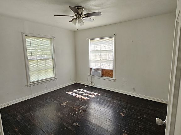 3rd image of 7320 Culver Ave