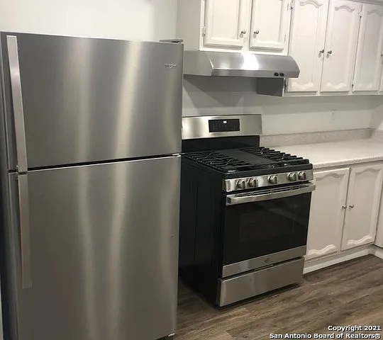 12615 Mount Defiance St — Photo 3