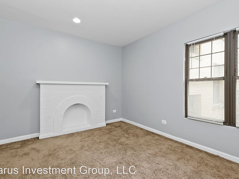 1st image of 4234 S Michigan Ave #2N