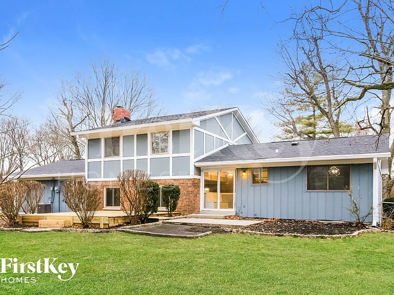 7843 Stafford Ln — Photo 15