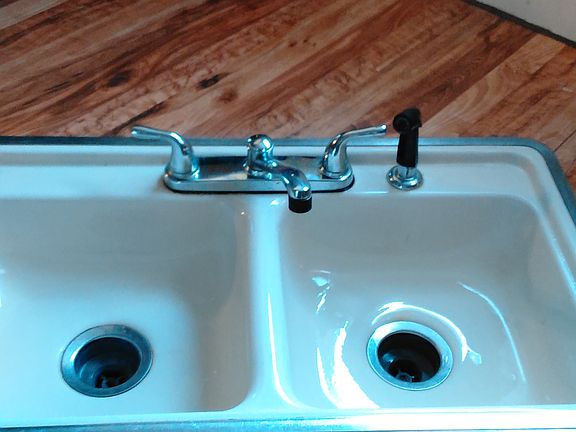 Kitchen sink