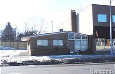 1st image of 25571 Woodward Ave
