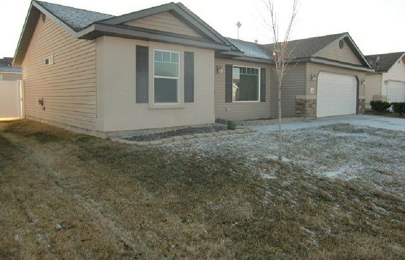 1st image of 1154 Golden Pheasant Dr