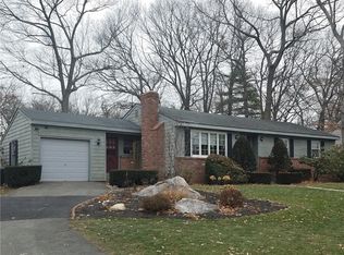 5 Roger Rd, Johnston, RI 02919