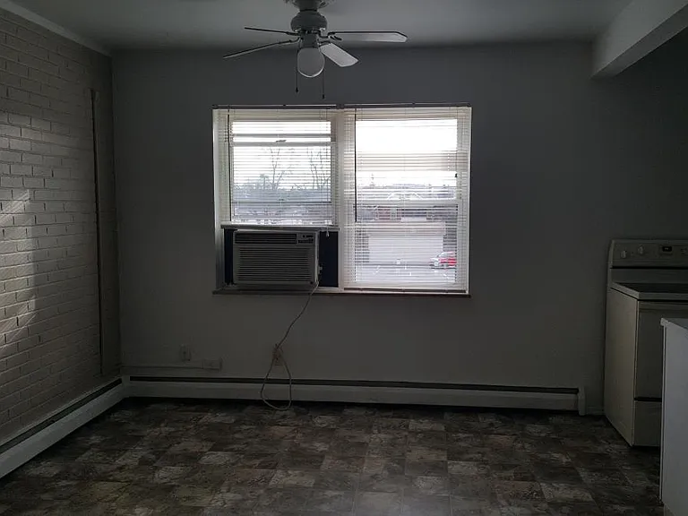 312 Dair Ave #MULTIPLE — Photo 2