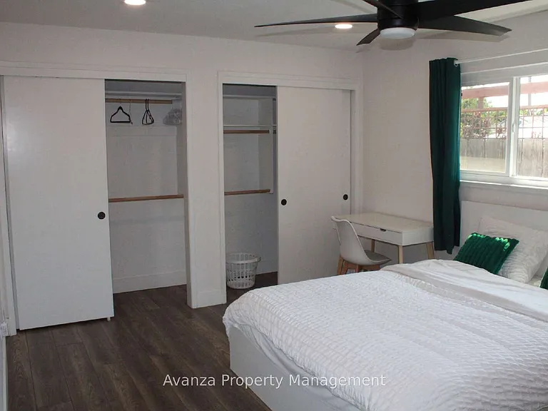 725 W Rialto Ave — Photo 15