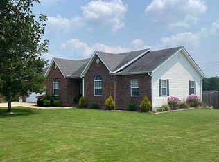 218 Forest Meadow Dr, Poplar Bluff, MO 63901