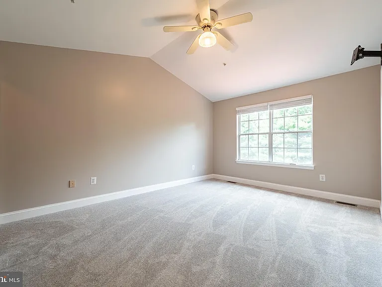 6209 Deep River Cyn — Photo 18