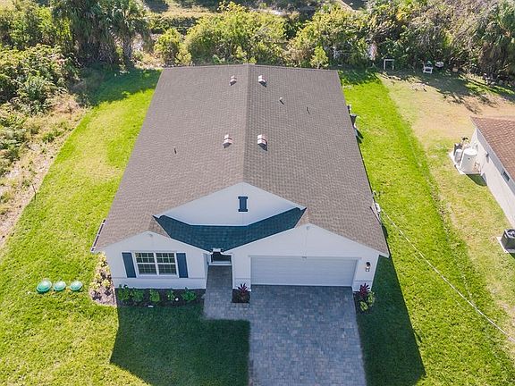 5th image of 553 Kingsbury Ln #553