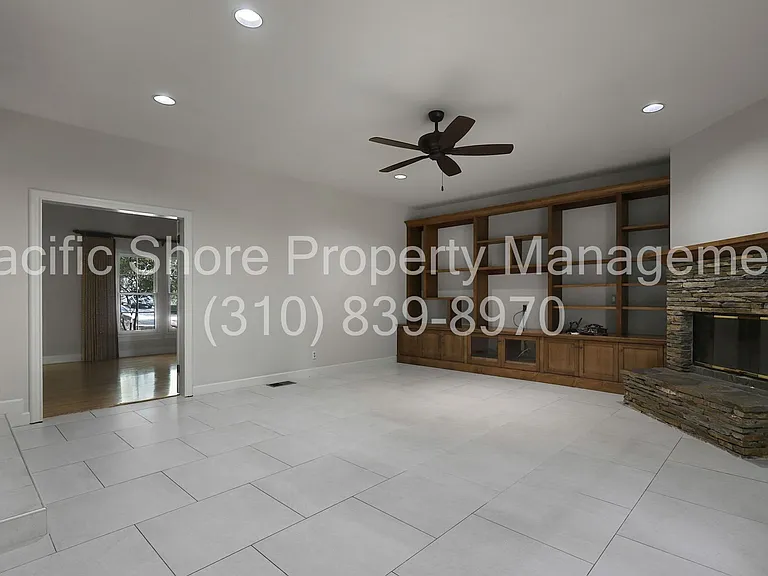 1229 Geneva St — Photo 11
