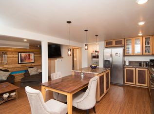 4311 NE 9th Ave #B, Portland, OR 97211