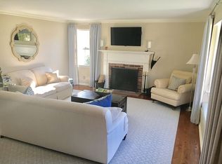 19 Saint Claire Ave, Old Greenwich, CT 06870