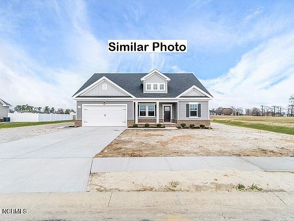 2nd image of 110 Apple Court
