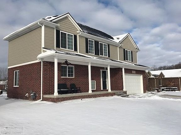 4th image of 55621 Frost Dr