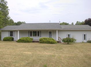 8015 E Sanders Rd, Vestaburg, MI 48891