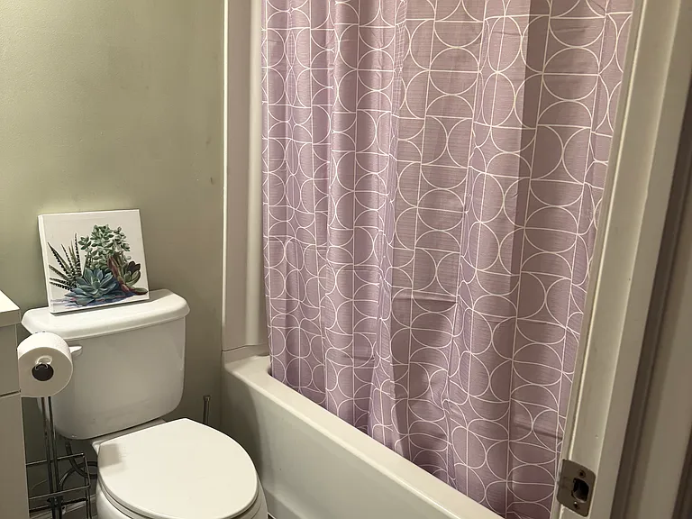 Louise Dr — Photo 1