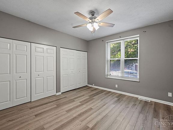 5th image of 991 Paradrome St #13