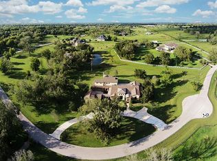 5406 E River Dr, Richmond, TX 77406