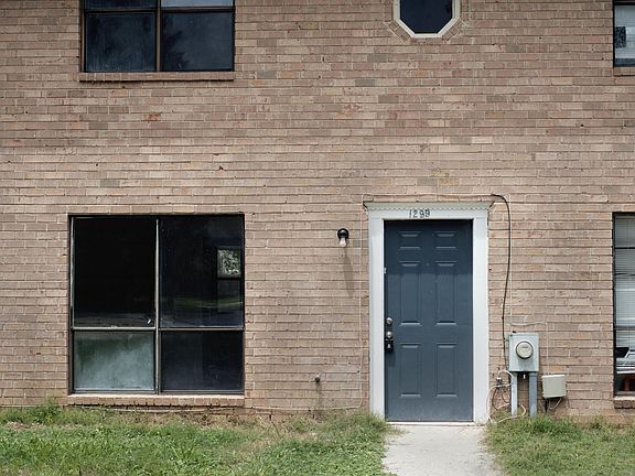 3rd image of 1295 Knoll Ct NW #1299
