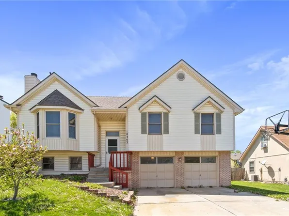 10302 N Wyandotte St, Kansas City, MO 64155