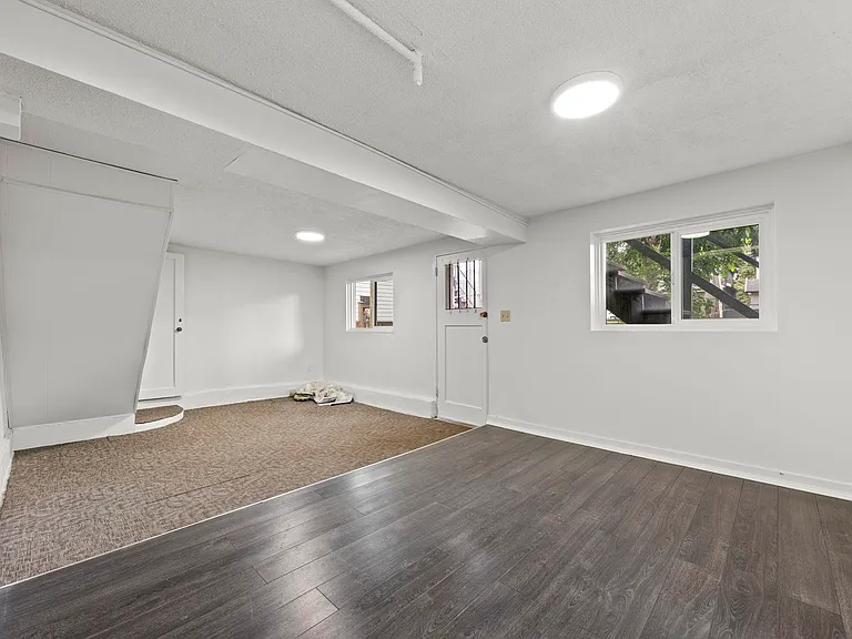 4736 Knight St — Photo 20