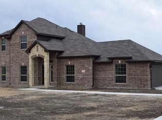 154 Cardiff Ln, Waxahachie, TX 75167