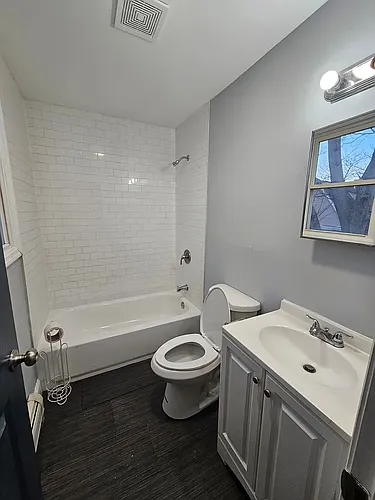(Undisclosed Address) Photo 1