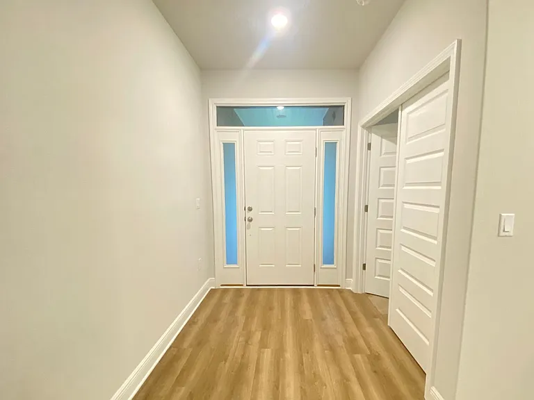 12139 Emerald Heights Ln — Photo 42