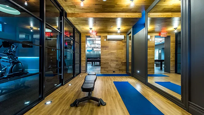 Rented by Nooklyn NYC LLC | media 75