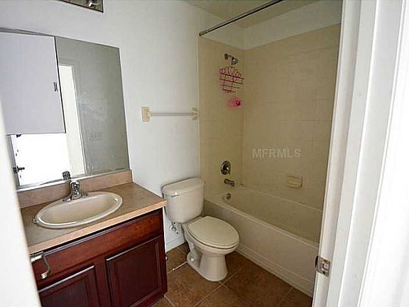 2nd image of 261 Winding Vine Ln