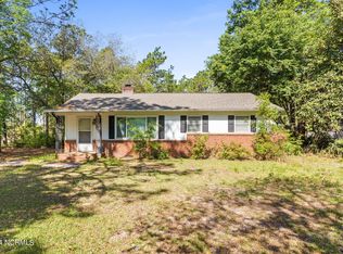 664 Eden Dr, Southport, NC 28461