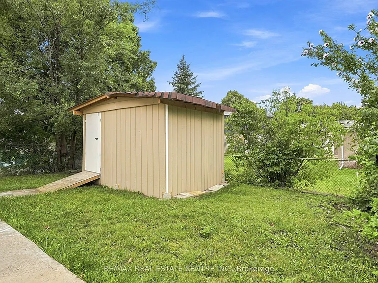 33 Garside Cres #MAIN — Photo 33