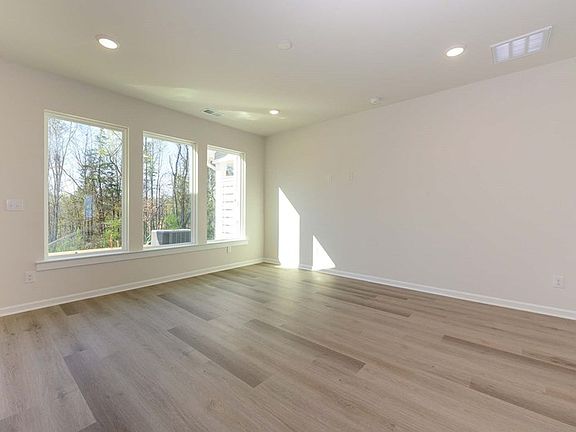 The Thornhurst II - Living Room