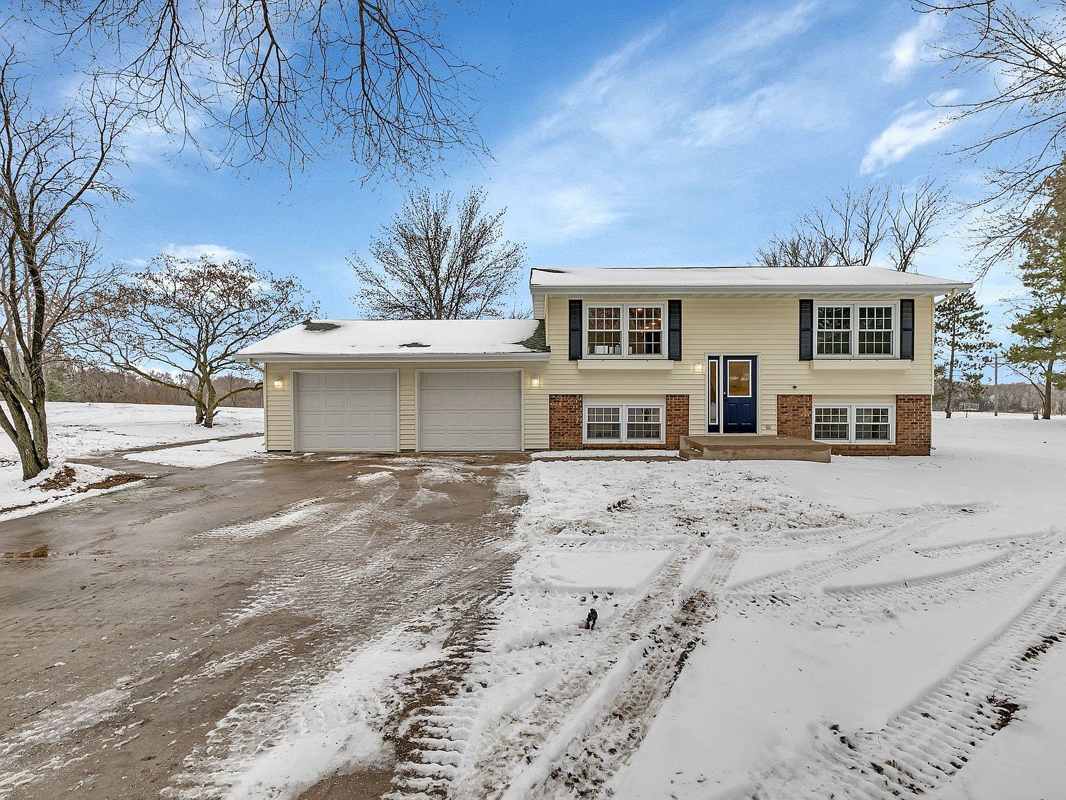 1816 Danforth Cir, Clearwater, MN 55320 | Zillow