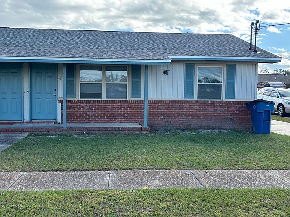 3rd image of 4109 & 4111 W 22nd St #4111