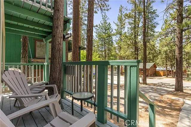 2 bed, 1058 sqft, $1,900 — Photo 4